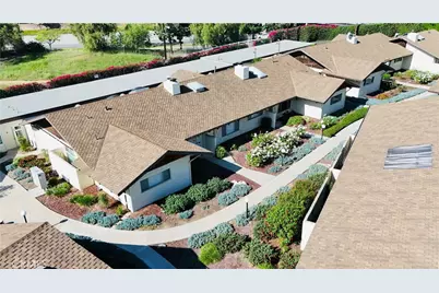 5118 Lakeview #4, Yorba Linda, CA 92886 - Photo 2