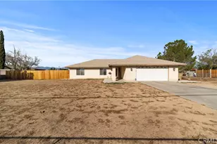 8530 11th, Hesperia, CA 92345 - Photo 2