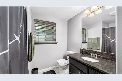 8530 11th, Hesperia, CA 92345 - Photo 18