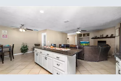 8530 11th, Hesperia, CA 92345 - Photo 14