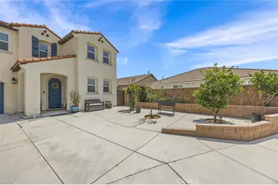 4620 Belleview Court, Jurupa Valley, CA 92509 - Photo 2