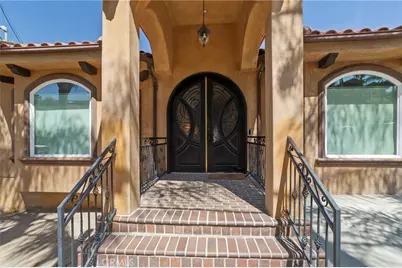 9369 Hillrose, Sunland, CA 91040 - Photo 4