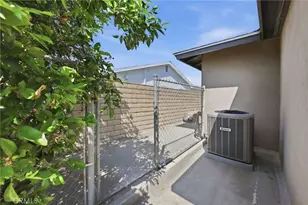 9395 Palo Alto, Rancho Cucamonga, CA 91730 - Photo 44