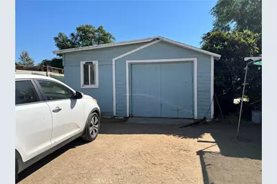 9206 Limonite, Jurupa, CA 92509 - Photo 8