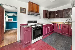 15744 Saticoy St, Van Nuys, CA 91406 - Photo 4