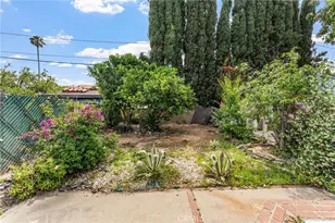 15744 Saticoy St, Van Nuys, CA 91406 - Photo 38