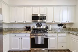 422 W Rte 66, Glendora, CA 91740 - Photo 10