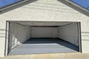 8735 Corbin Ave, Northridge, CA 91324 - Photo 16