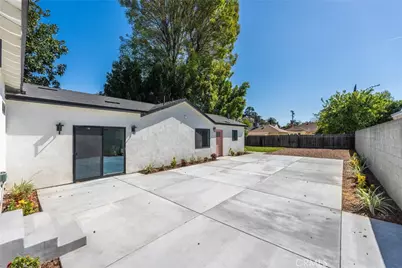 14138 Archwood, Van Nuys, CA 91405 - Photo 30