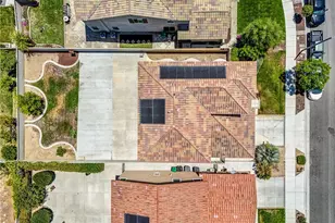 7662 Casa De Maria Ct, Eastvale, CA 92880 - Photo 34