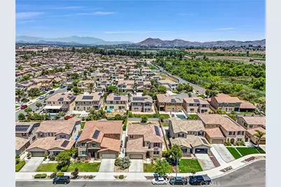7662 Casa De Maria Court, Eastvale, CA 92880 - Photo 38