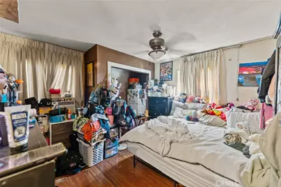 10107 Paloma, Los Angeles, CA 90002 - Photo 30