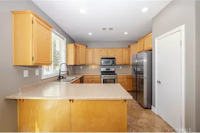 11964 Limestone Court, Yucaipa, CA 92399 - Photo 12