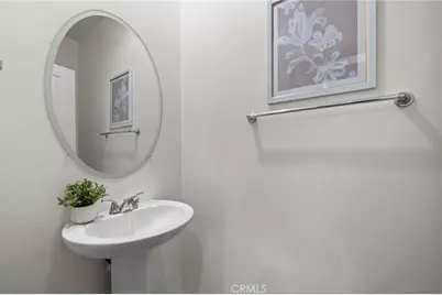 922 E Baseline Road, Claremont, CA 91711 - Photo 16