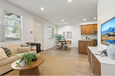 922 E Baseline Road, Claremont, CA 91711 - Photo 8