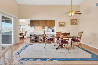 18063 Mariner Drive, Victorville, CA 92395 - Photo 12