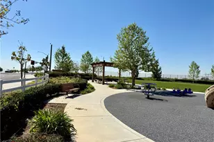 17119 Gray Pine Pl, San Bernardino, CA 92407 - Photo 28