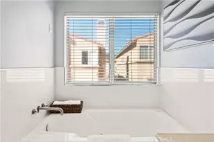 688 N Rimsdale Ave, Covina, CA 91722 - Photo 32