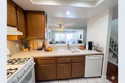 2321 S Magnolia Avenue #6D, Ontario, CA 91762 - Photo 8