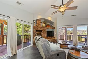 26633 Timberline Dr, Wrightwood, CA 92397 - Photo 18