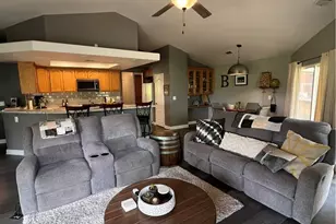 26633 Timberline Dr, Wrightwood, CA 92397 - Photo 12