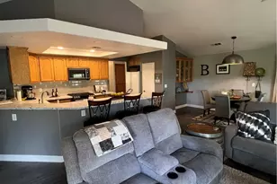 26633 Timberline Dr, Wrightwood, CA 92397 - Photo 14