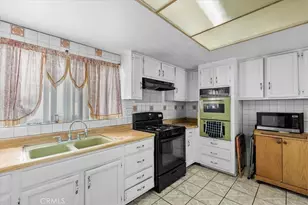 2823 E 6th, Los Angeles, CA 90023 - Photo 14