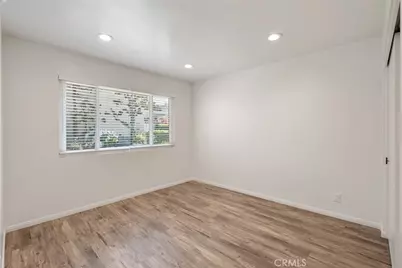 1919 Sherry #37, Santa Ana, CA 92705 - Photo 26
