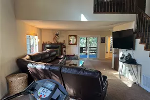 21564 Jobs Peak, Cedarpines Park, CA 92322 - Photo 10