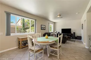 30511 Corsica, Castaic, CA 91384 - Photo 16