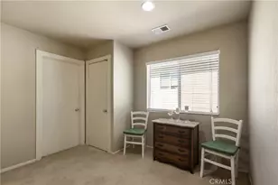 30511 Corsica, Castaic, CA 91384 - Photo 24
