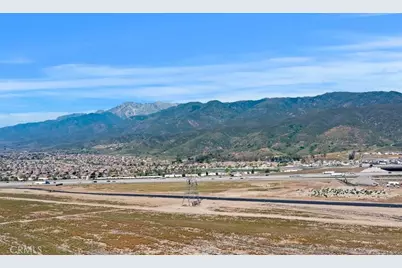15816 Parry Peak, Fontana, CA 92336 - Photo 44