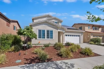15816 Parry Peak, Fontana, CA 92336 - Photo 4