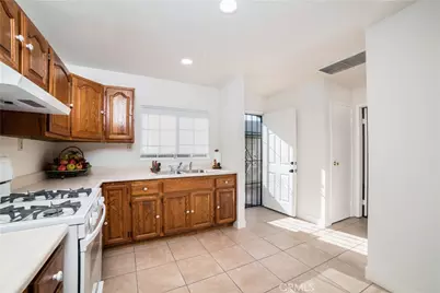 794 Chadwick Court, Pomona, CA 91766 - Photo 26