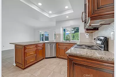 1596 Honeydale Court, Upland, CA 91786 - Photo 6