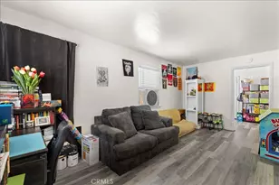 14703 Mesa, Victorville, CA 92395 - Photo 10