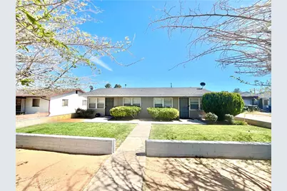 14703 Mesa, Victorville, CA 92395 - Photo 2