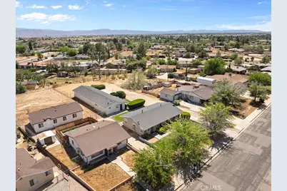 14703 Mesa, Victorville, CA 92395 - Photo 42