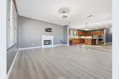 2947 Gilbert Avenue, Corona, CA 92881 - Photo 10