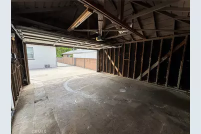 863 N Workman Street, San Fernando, CA 91340 - Photo 22