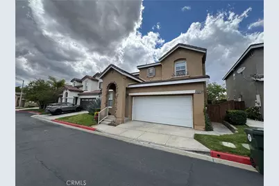 28291 Cedar Lane, Saugus, CA 91350 - Photo 2