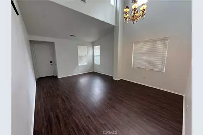 28291 Cedar Lane, Saugus, CA 91350 - Photo 8