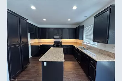 28291 Cedar Lane, Saugus, CA 91350 - Photo 12