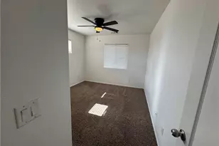 17292 Sierra Sunrise Ln, Canyon Country, CA 91387 - Photo 36