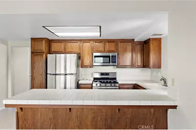 5050 Canyon Crest #7, Riverside, CA 92507 - Photo 16