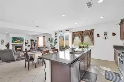 15457 Red Pepper Place, Fontana, CA 92336 - Photo 18