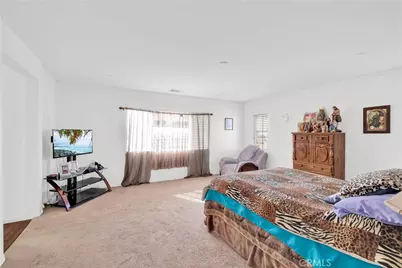 15457 Red Pepper Place, Fontana, CA 92336 - Photo 40