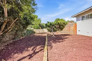 188 E Green, Claremont, CA 91711 - Photo 40