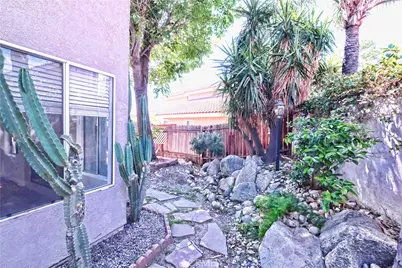 13756 Balboa, Fontana, CA 92336 - Photo 40