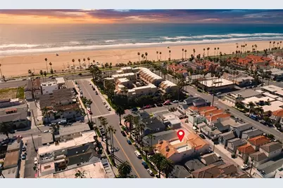 213 12th Street, Huntington Beach, CA 92648 - Photo 1